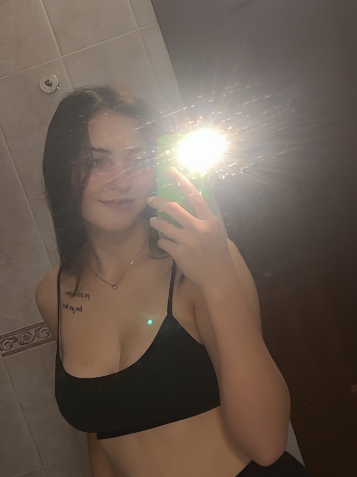 Богдана привлекательная девушка из Заводоуковска цена от 5000 руб