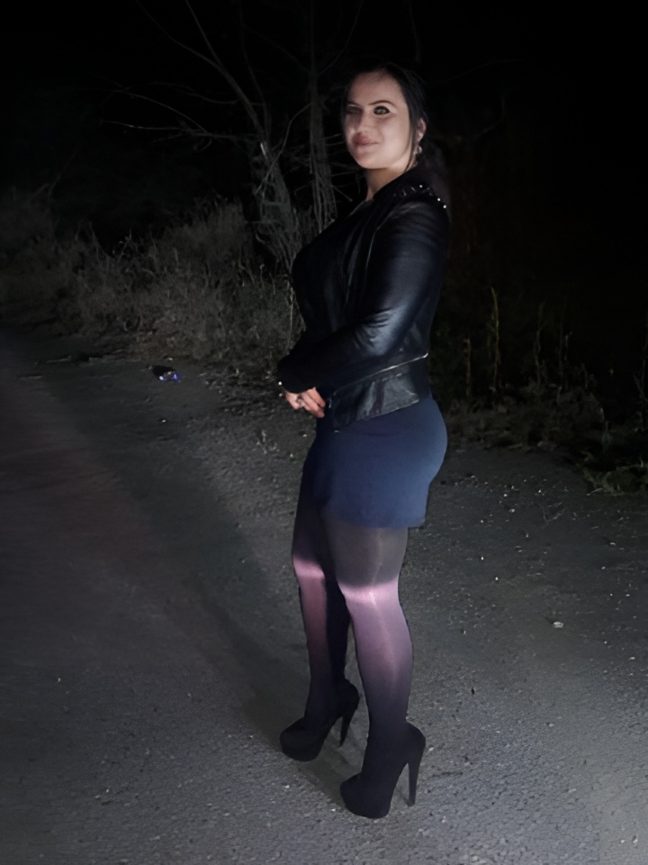 Элина привлекательная девушка из Заводоуковска цена от 3000 руб