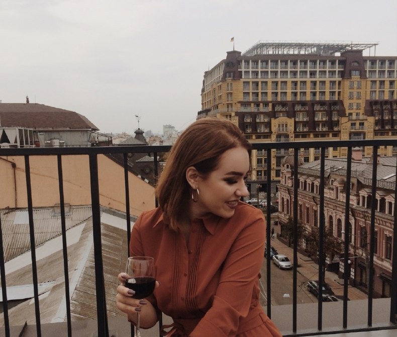 Ася привлекательная девушка из Заводоуковска цена от 3000 руб